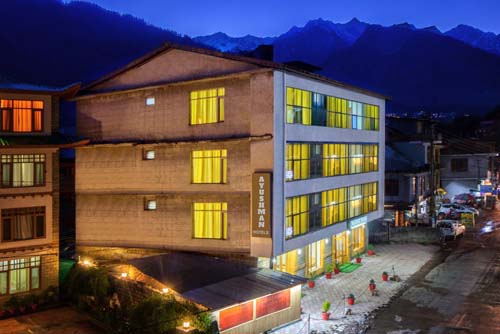 Hotels near Mall Road
